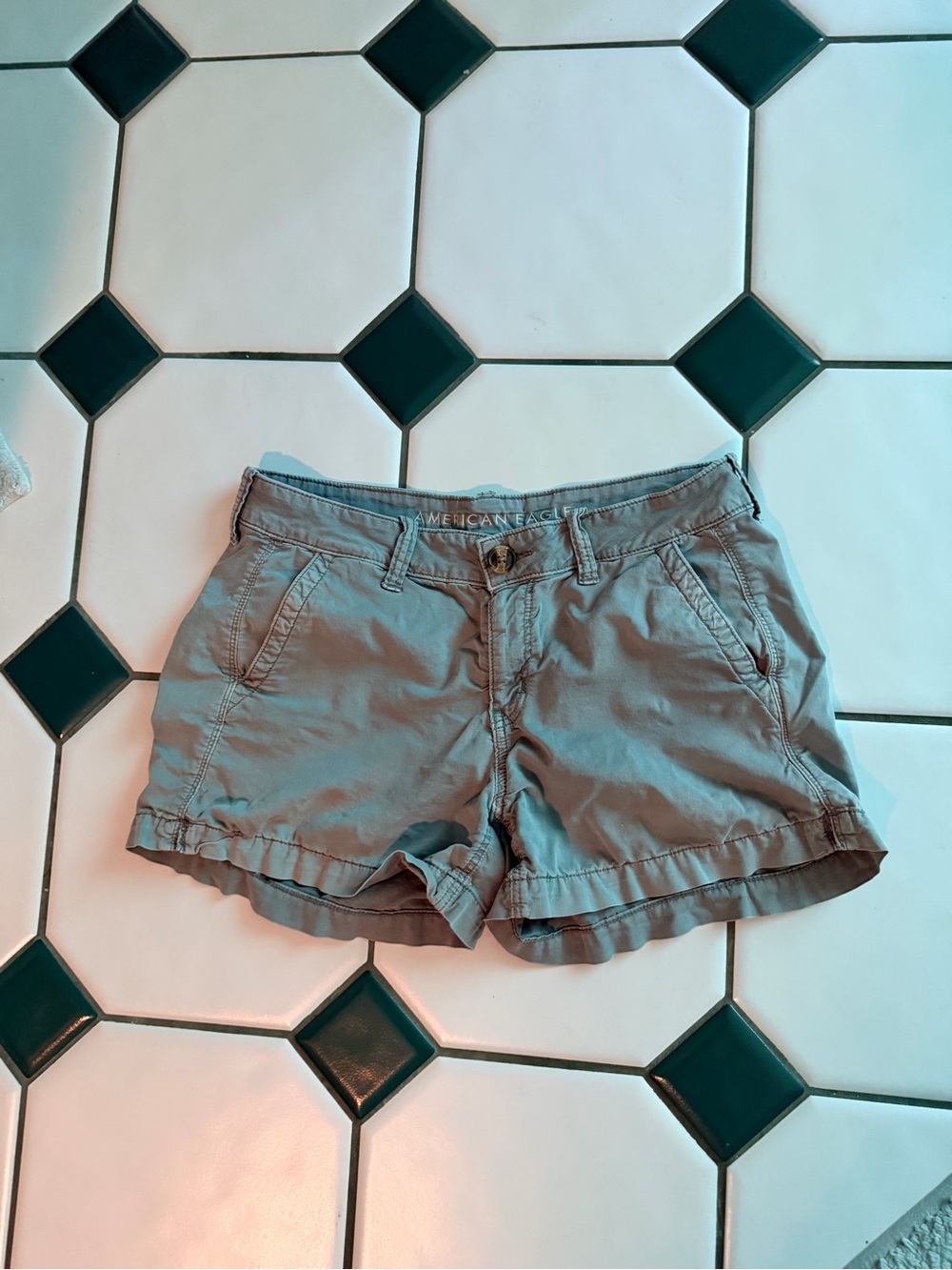 American Eagle Outfitters Women’s Light Gray High-Waist Cotton Shorts